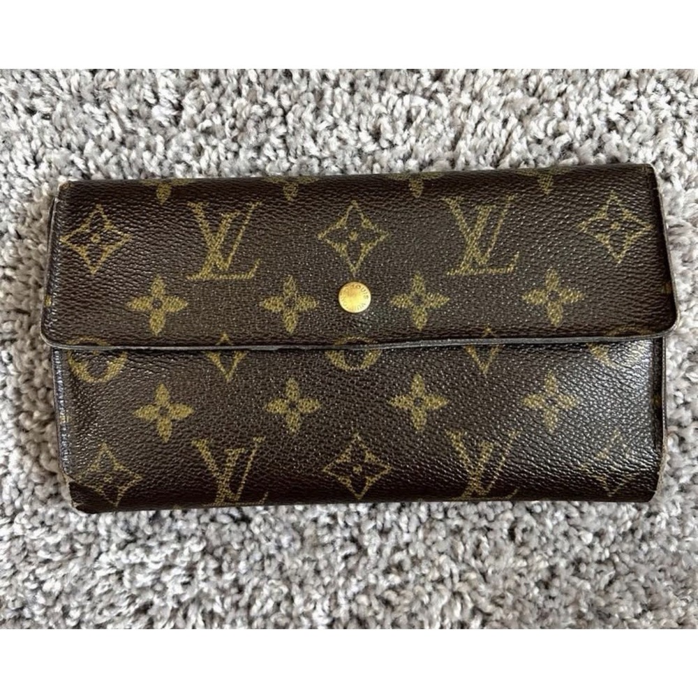 Louis Vuitton Vintage 80's Malletier Monogram Tri Fold Wallet